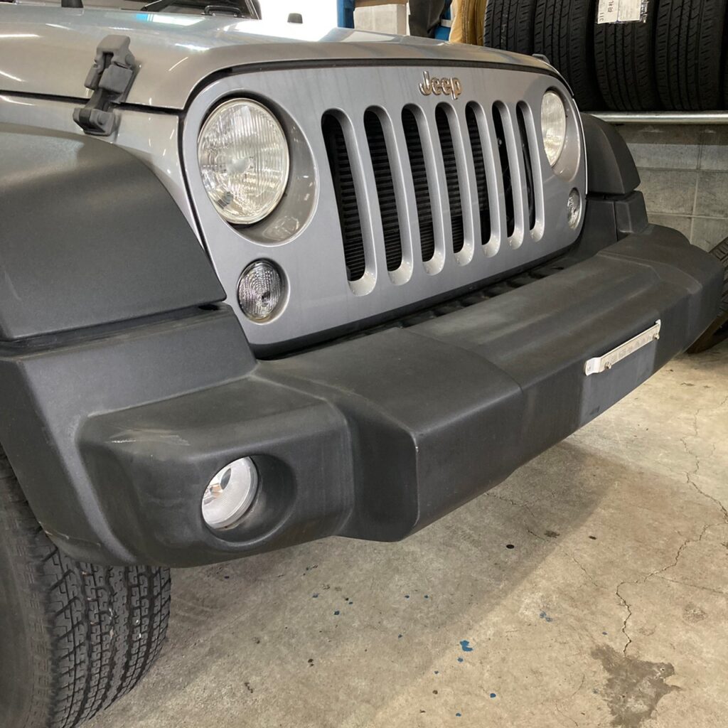 ラングラーJL 純正リアバンパーの外し方 - じーあーるえす１８４