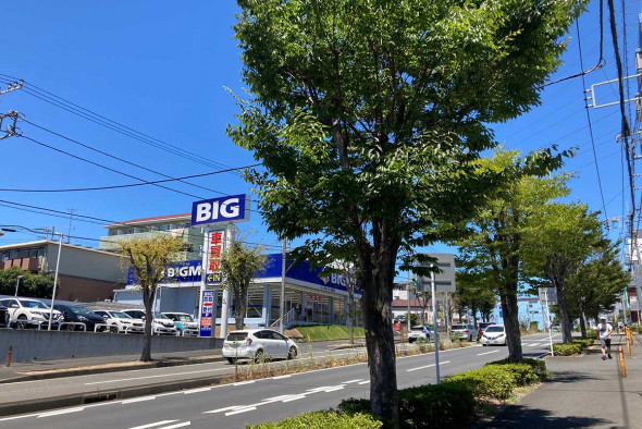 四日市市 笹川通り沿いの「ビッグモーター四日市日永店」跡地で工事中。こちらにはあのお店がオープン予定です！！号外NET 四日市市