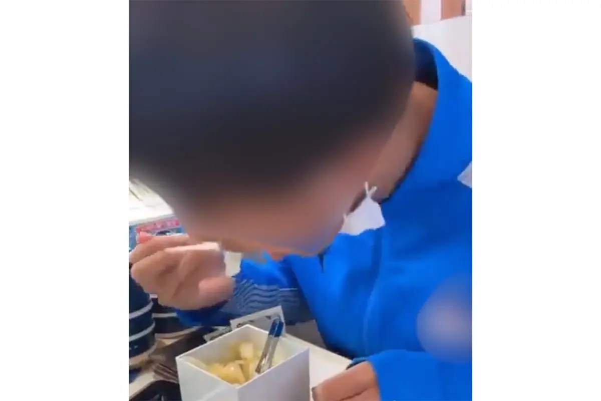 くら寿司、迷惑行為の実行者を特定 謝罪意向も「厳正な対応を予定」 ゴム製品の画像拡散 - 産経ニュース