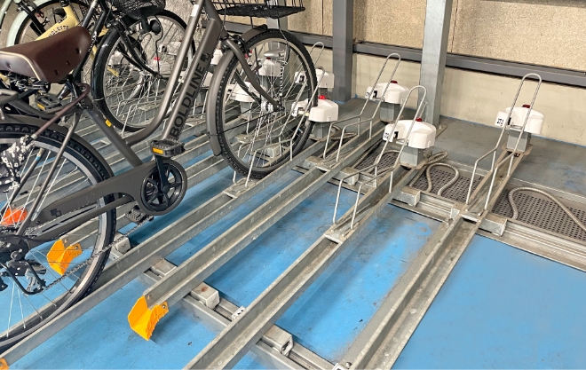 楽天市場 自転車 スタンド サイクルスタンド 駐輪スタンド D-NA PM ディーナ 円柱タイプ 駐輪場 屋外 1台 おしゃれ 自転車止め おしゃれモダン サイクルラック 車輪 止め : エクステリア通販プルーマガーデン