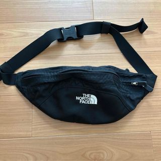 THE NORTH FACE ボディバッグ ブラック THE NORTH FACEのウエストバッグ「スピナ・Spina」収納例