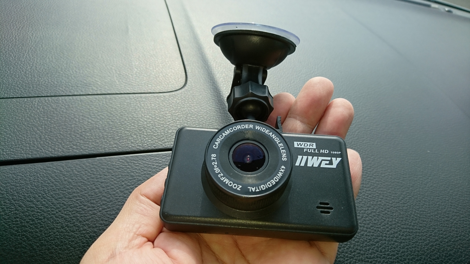 Amazon.co.jp: 電子サイドミラー ドライブレコーダー サイドカメラ サイドモニター サイドビューモニター 7インチモニター ドラレコ12V 24V シガーソケット JS700 : 車＆バイク