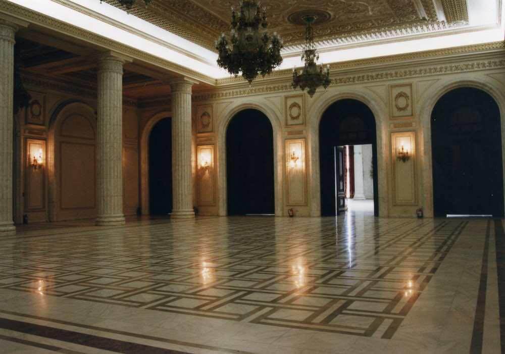 Goodbye ルーマニア、旅の締めは「国民の館」でAtlanta Life ～via Belgium～