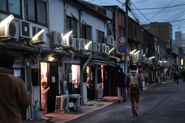 三田市のデリヘル求人｜高収入バイトなら【ココア求人】で検索！