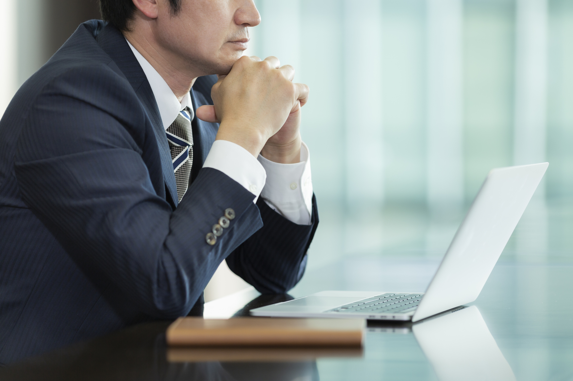 公務員の昇給の仕組みは？上がる仕組みや金額を解説 - STUDYing