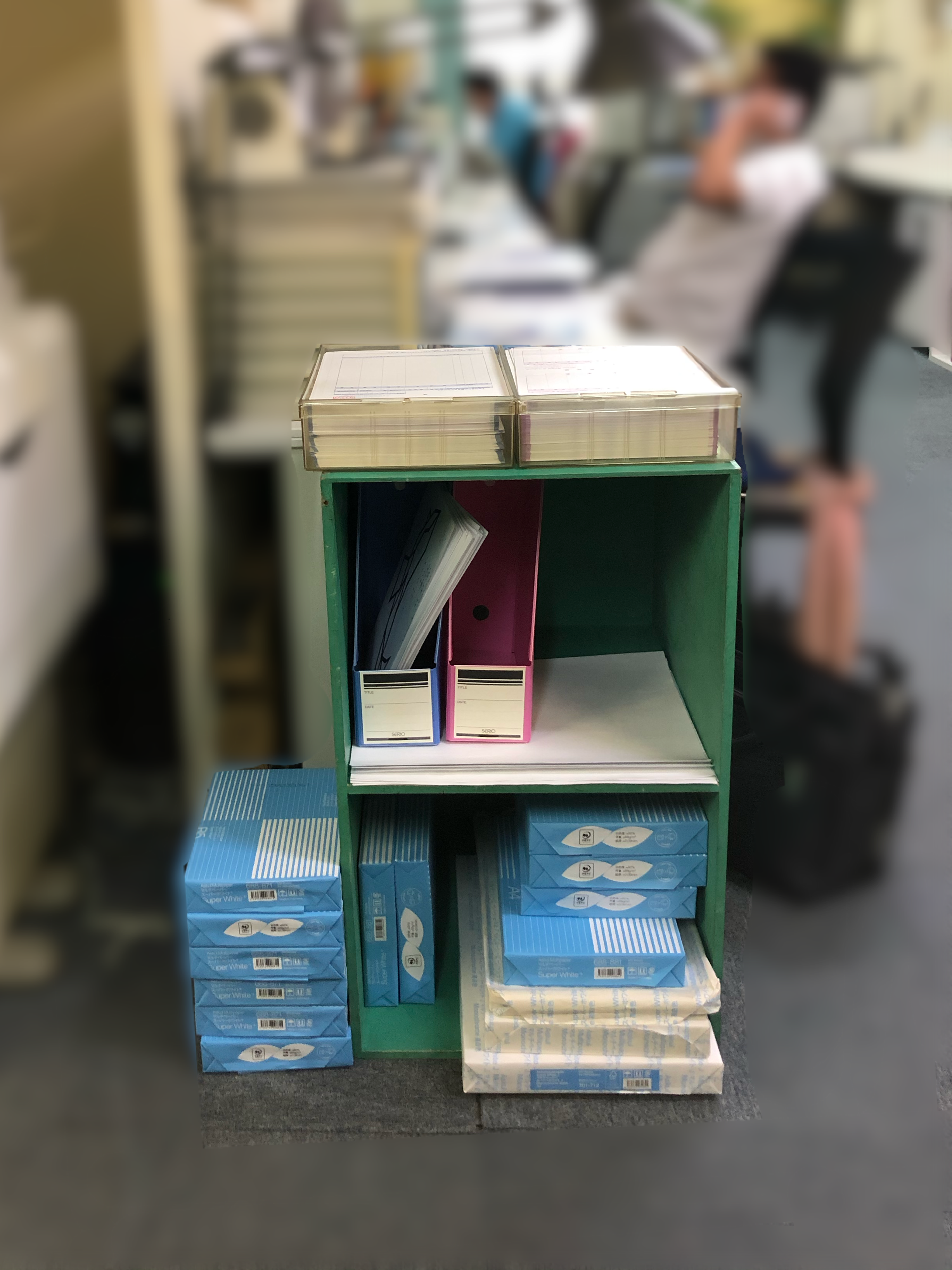 A4コピー用紙の予備を、意地でもスッキリ収めたい店主が作った「箱」の話山下義弘 ドケットストアの人