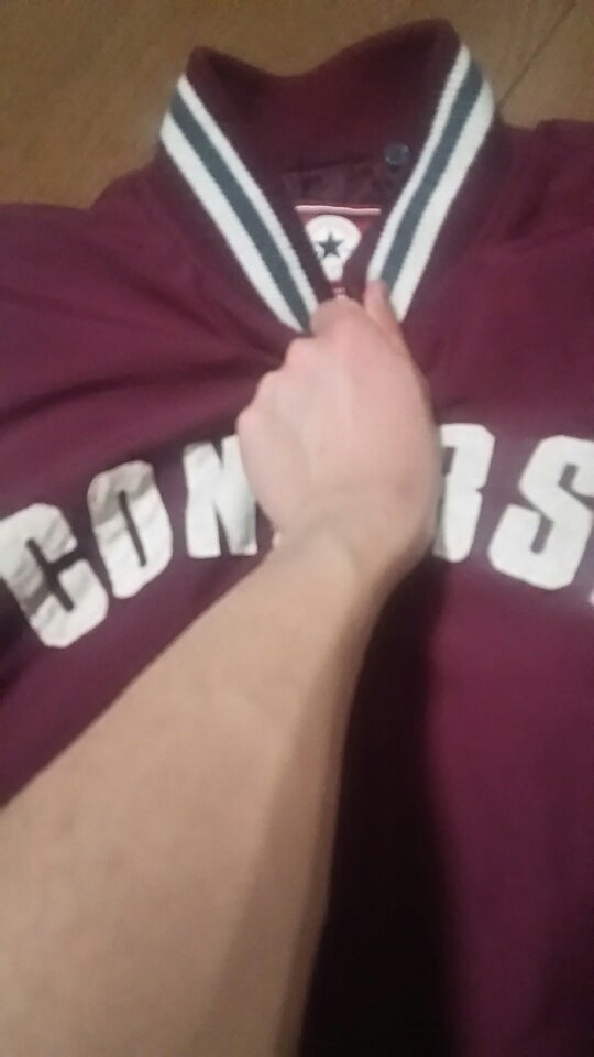 胸ぐらを掴まれた時の対処法