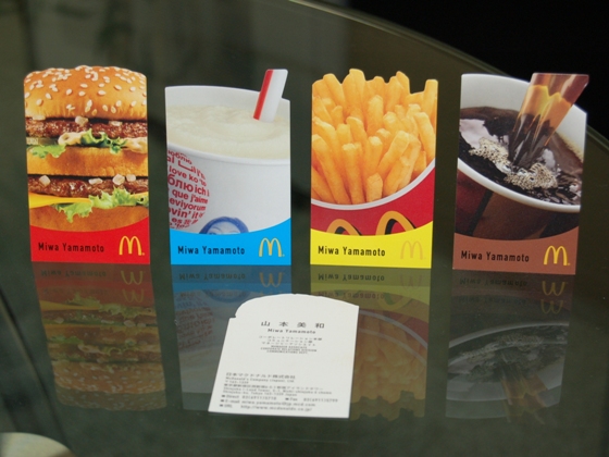 8社徹底比較！ ユニークで面白い個性的な名刺作成におすすめの印刷会社5選！デザイン無料 格安名刺作成サービスのおすすめランキングTOP10