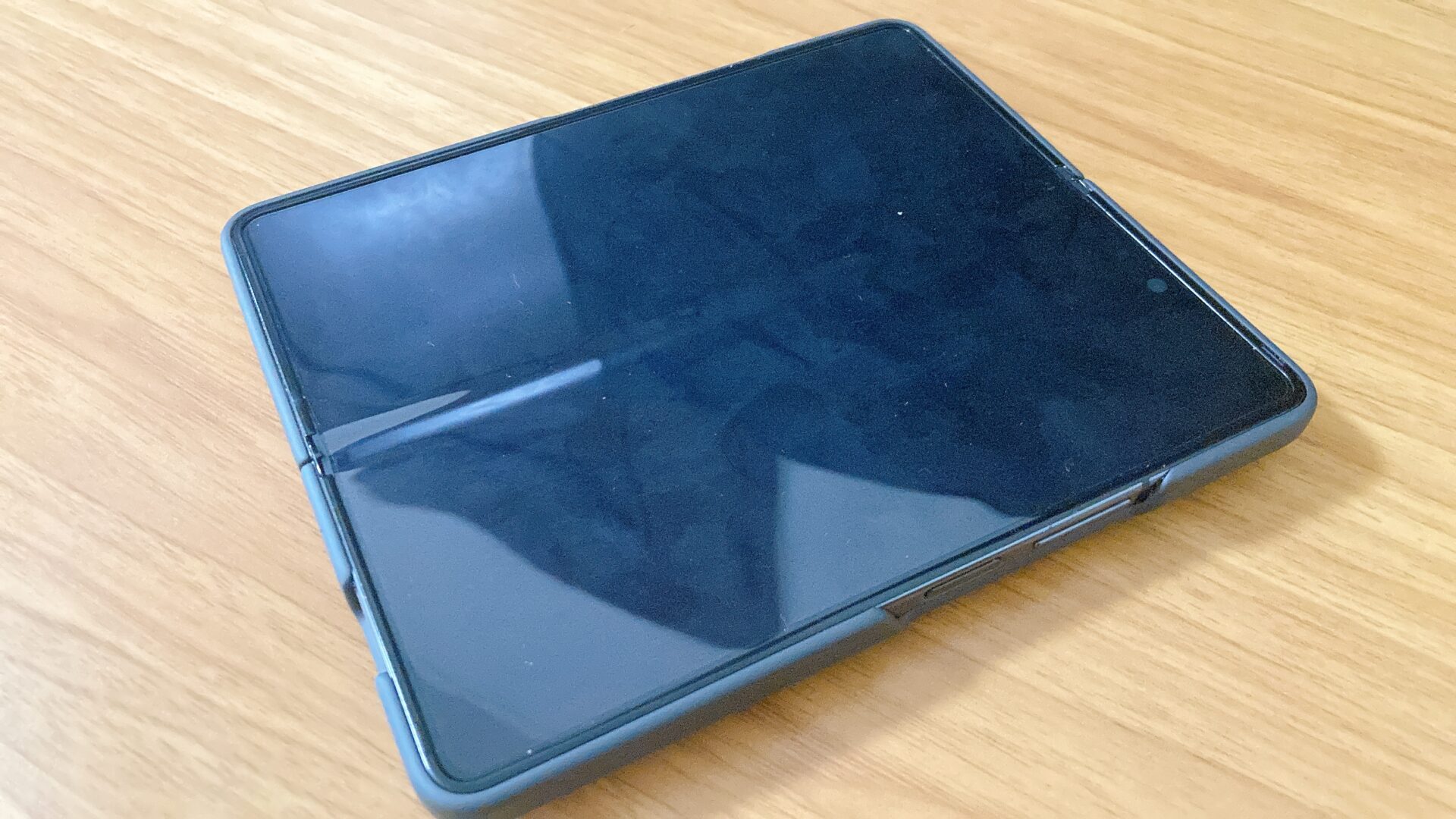 ガジェットレビュー Theミニマリスト│お出かけ最適解を考えるEmuLog＠在宅ワーク&ガジェット好き&物欲解放の備忘録