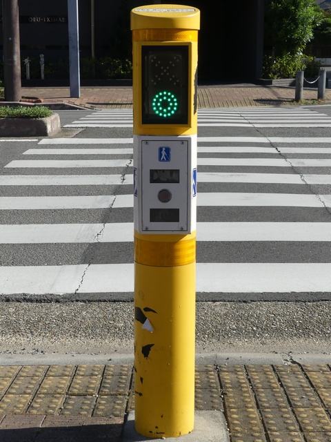 □日本信号 歩行者用押ボタン箱□EA3 2016年製□押しボタン信号 道路標識 コレクターズアイテム