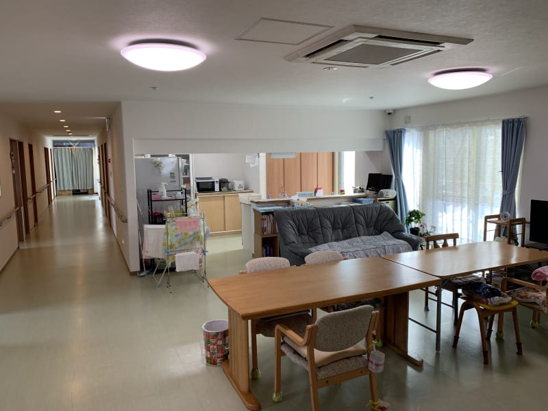 株式会社鶴寿会 の採用サイト