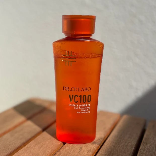 ドクターシーラボ「VC100エッセンスローションEX」特集！ 美容賢者がおすすめする理由や口コミ＆レビューまとめマキアオンライン美容雑誌『MAQUIA マキア 』公式ビューティサイト