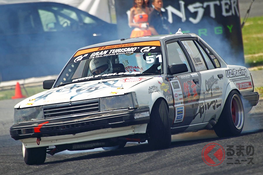 旧車 史上初！独占映像！DAIHATSU自らカローラを大幅モディファイ！威風堂々ダイハツのフラッグシップ シャルマン アルティアGコンセプトは小さな高級車！Daihatsu Charman JDM - YouTube