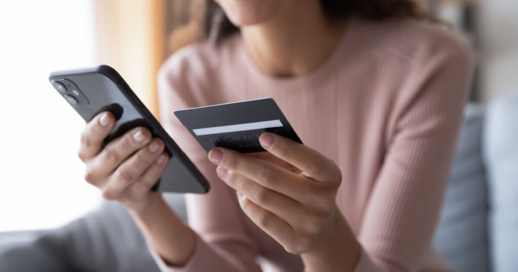 ポイントインカム メルカード申し込みは簡単。さらに5,000円もらえる