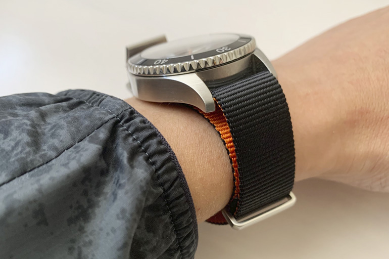 素人でもできる 腕時計 金属ベルトの交換方法1級技能士が丁寧に解説