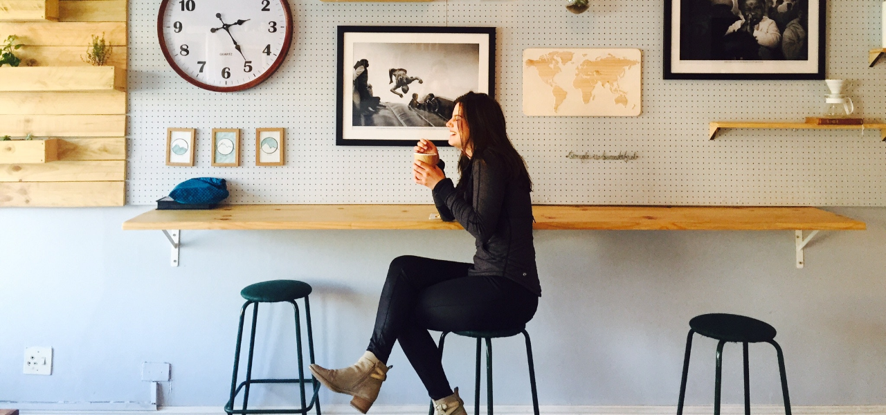 10 1から◎ 一枚板のセールを開催します‎✨ オンライン限定で一枚板が40％offに！ 実物は店舗にもございます◎お電話でもお気軽にお問い合わせください🕊𓈒𓏸︎︎︎︎セールセール情報一枚板ダイニングセットフル