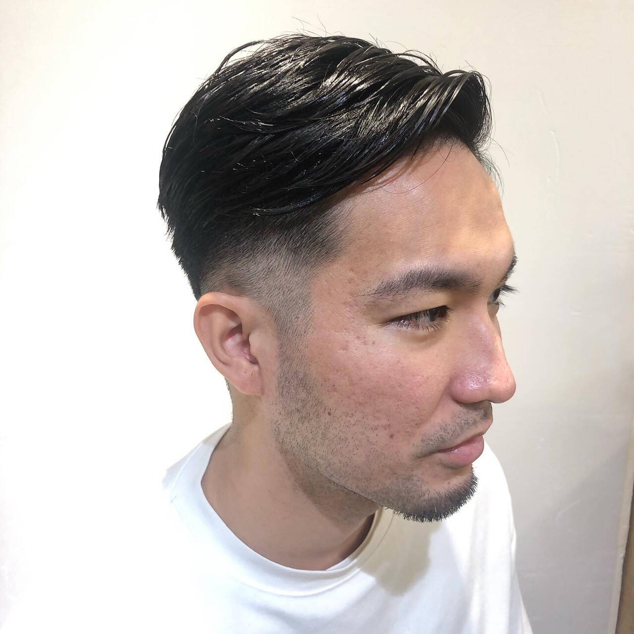 ビジネス ツーブロック 20代30代40代 アップバング メンズカット：L170103523ヨシザワインク バンダイ YOSHIZAWA Inc.BANDAI のヘアスタイルホットペッパービューティ