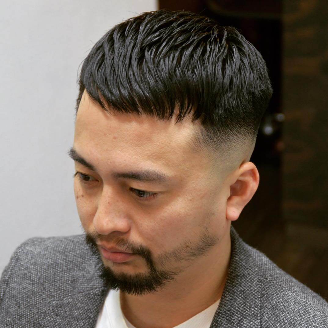 最新ツーブロックからフェードカットまで。30代・40代の“アカ抜けヘア”はコレ！ボディメンテLEON レオン オフィシャルWebサイト