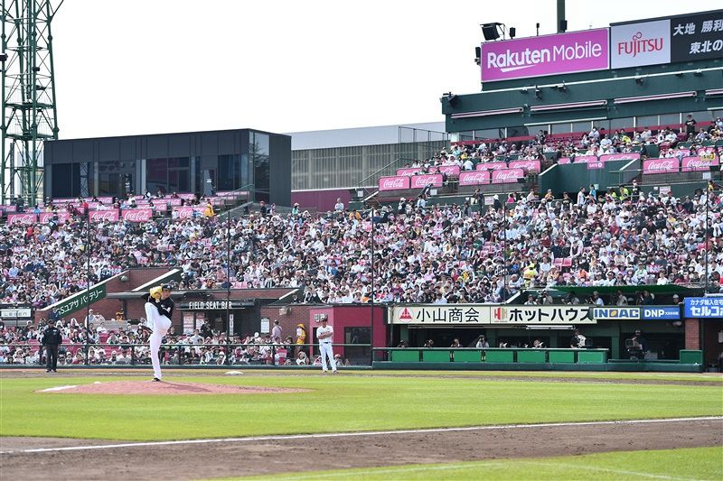 カープの本拠地の正式名称を知っていますか？中国新聞デジタル