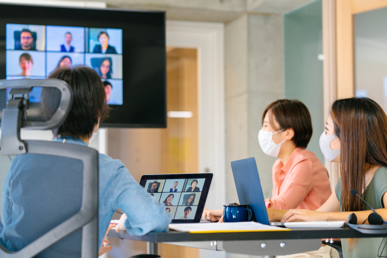 テレワーク成功に必要な環境作り 先端企業の実践 - 日本経済新聞