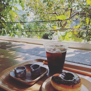 Vtuber草村しげみ〜遠くに行ってしまった気がした推しが全然遠くに行ってくれない話〜連載ダ・ヴィンチWeb