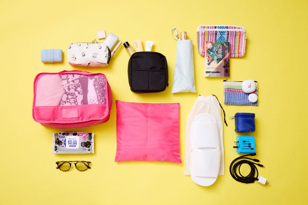 1泊2日 女子に必要な旅行の持ち物はコレ！移動中に活躍する便利なグッズもご紹介 - ヒントマガジン ハンズネットストア