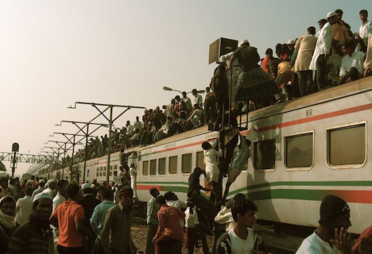 バングラデシュ ベンガル語・英語 ようこそ日本へ Welcome to JAPAN の写真素材77498791- PIXTA