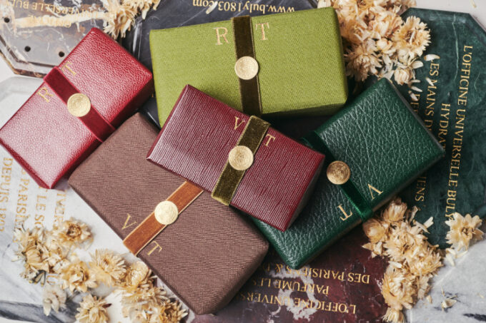 コスメ紹介♡ ビュリーのリップバームとコームBeauty Blog + Worldwide Subscriptions