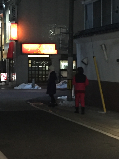 大井町駅前公衆便所で犯罪発生、斬新なデザインも防犯に死角 | 日経クロステック（xTECH）