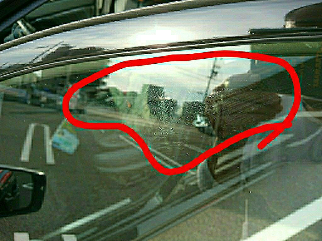 塗装劣化剥離ヴィッツ ボンネット ピラー ドア朝霞市・志木市の鈑金 板金 塗装・事故車修理・自動車トラブルならムーヴカー秋ヶ瀬店へ