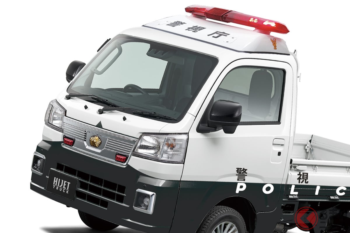 警察署にパトカーを見に行ったら、パトカーに乗せてもらえたの巻吉田拓実さいこうファーム OKHOTSK BIHORO