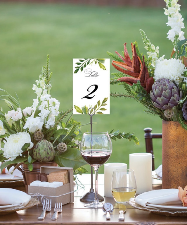 テーブルナンバーでゲスト卓をおしゃれに！簡単＆お手頃なDIY実例ゼクシィ