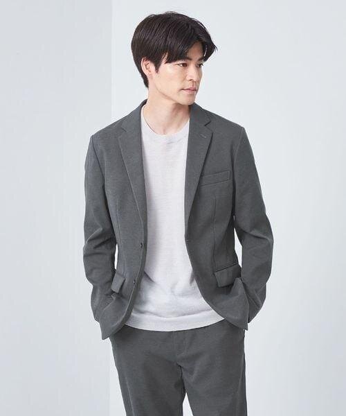 メンズのグレーパンツコーデ24選着こなしのコツと年齢別＆季節別のおすすめコーデ - UAコラム UA COLUMNSユナイテッドアローズ公式通販 – UNITED ARROWS ONLINE