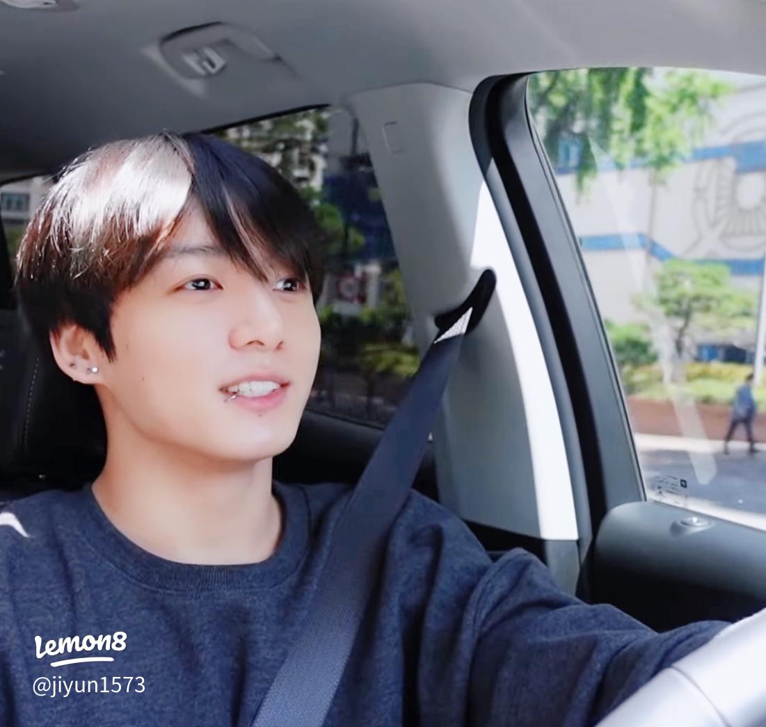 お纏め。NEW‼️BTS 防弾少年団 グク ジョングク サンシェード 日除け 車