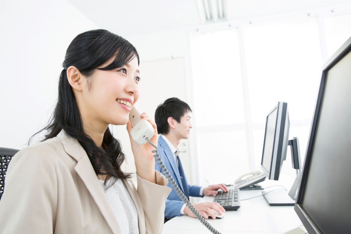 折り返し電話でなんて言う？正しいかけ方・マナー・例文まとめマイナビ転職