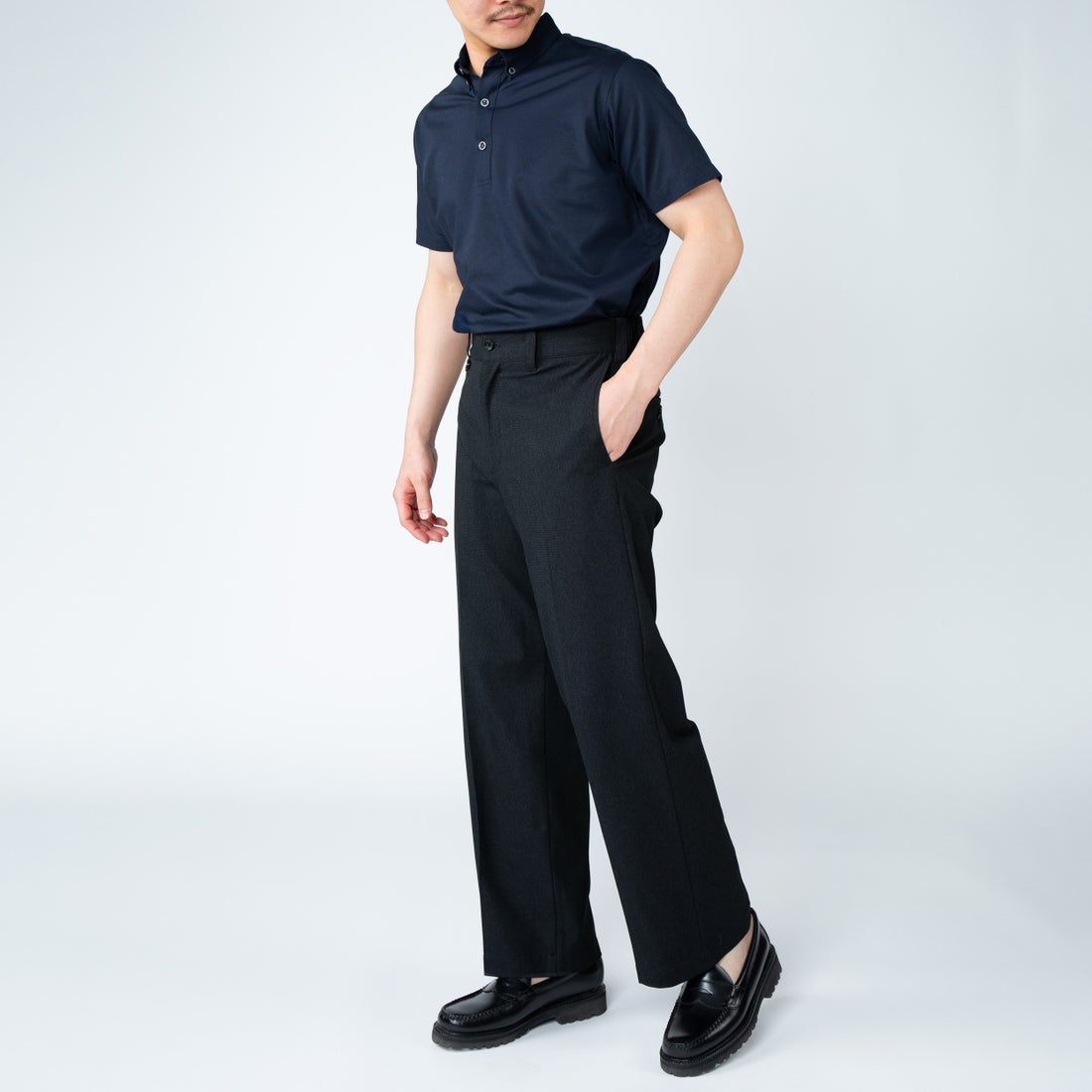 ネイビーシャツを着る際のポイントと参考にしたいメンズコーデ、おすすめのアイテムを紹介！メンズファッションメディア OTOKOMAE男前研究所