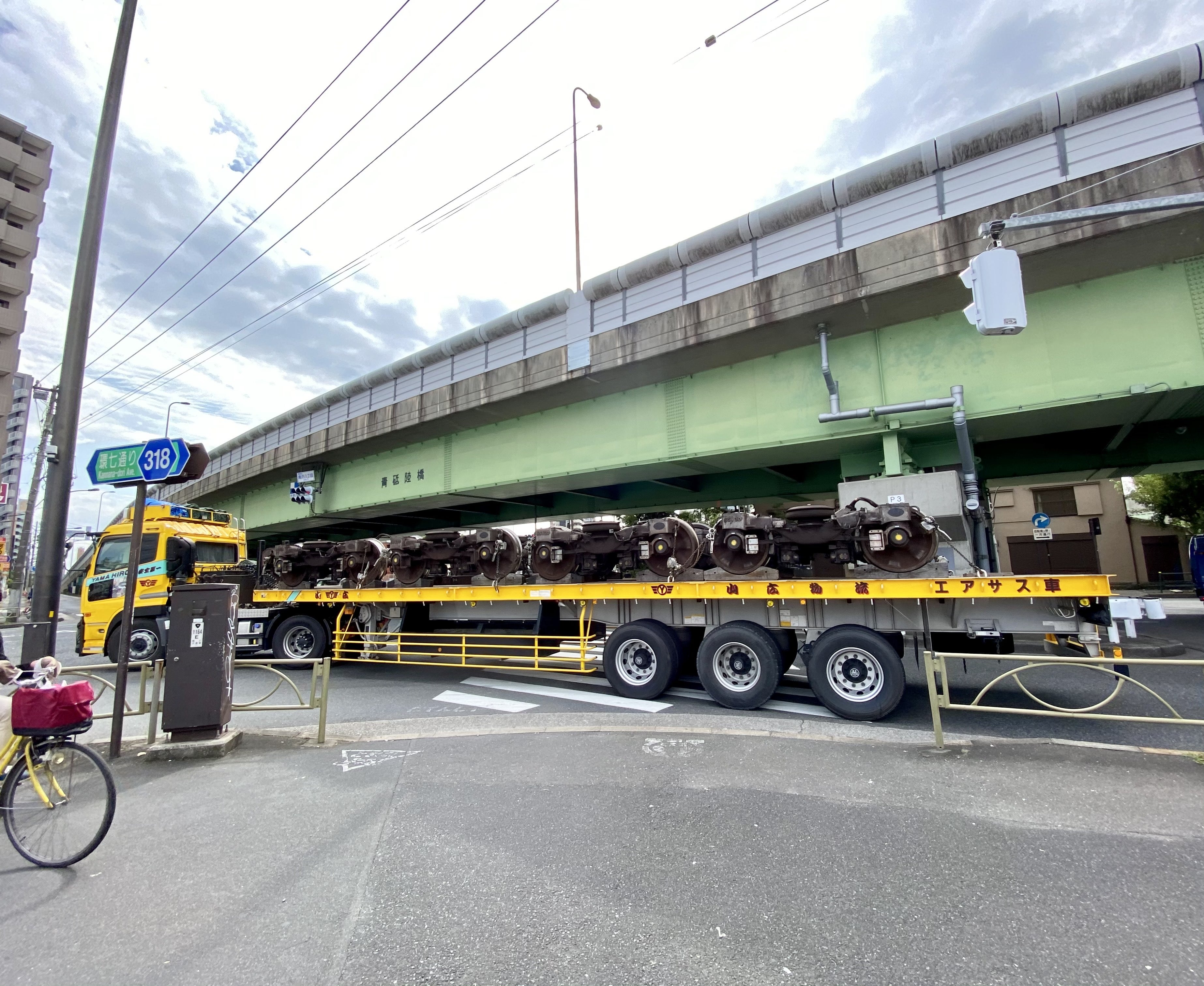 山広運輸株式会社船橋倉庫-大型トラックドライバー,管理者,その他の求人