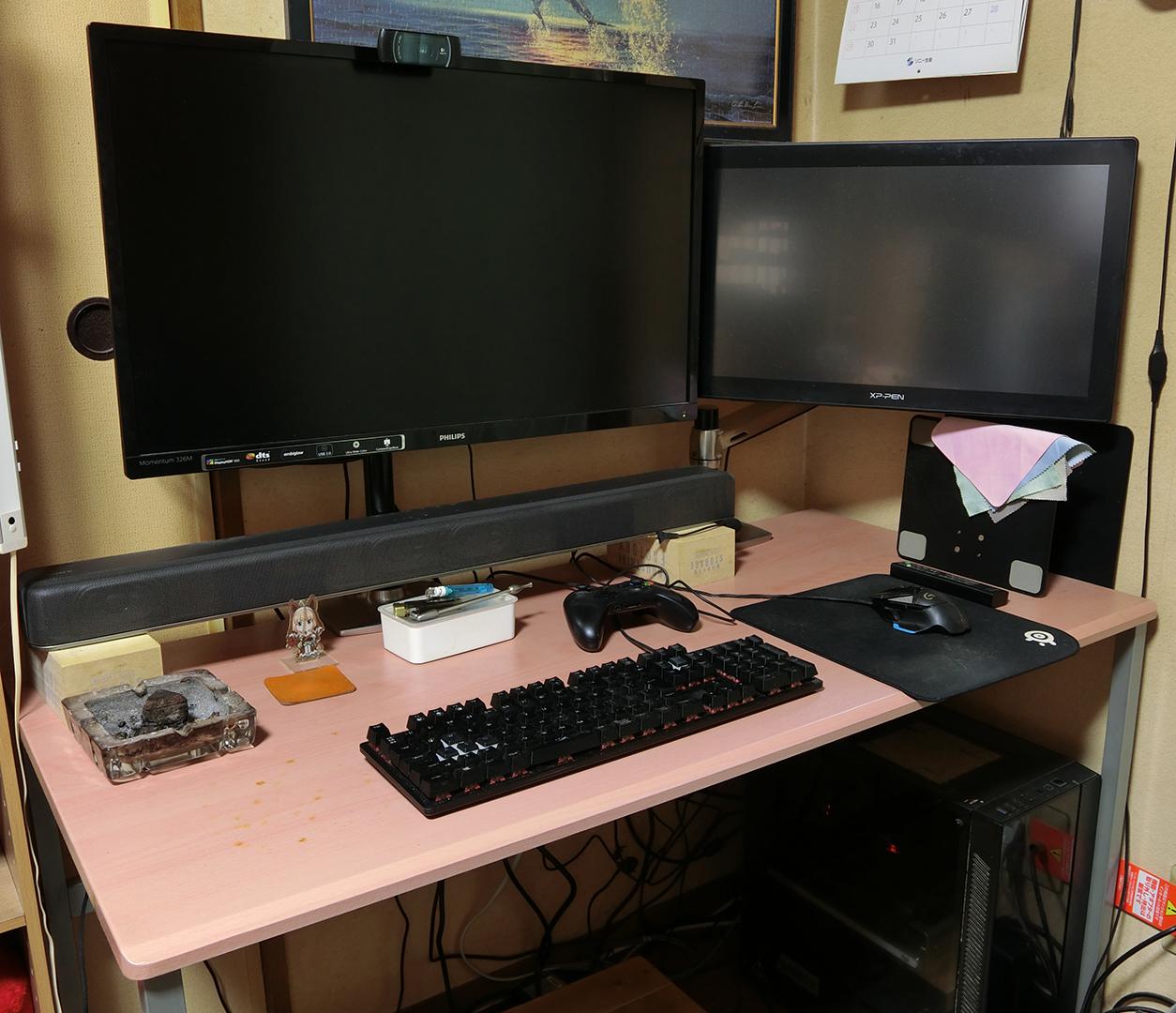 ゲーミングデスクのおすすめモデル10選！ゲーム・フィギュア・トレカ・古着の買取ならお宝創庫