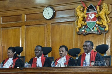 ケニア大統領選、衝突で警官5人死亡 07年選挙後は暴動に発展 写真4枚 国際ニュース：AFPBB News