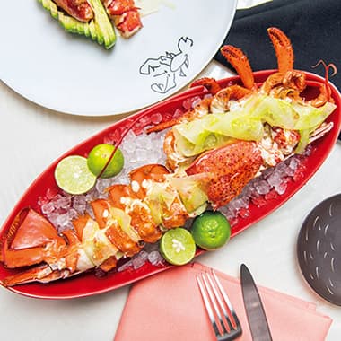 LOUIS VUITTON Ginza Namiki ルイ・ヴィトン 銀座並木通り店 設計Architects：青木淳、ピーター・マリノJun AokiAS 、Peter Marino 竣工Year：2021 ・カメラ初心者canoneos9000d宝の持ち腐れの一眼レフカメラ建物探訪建築建築好き建築好きな人