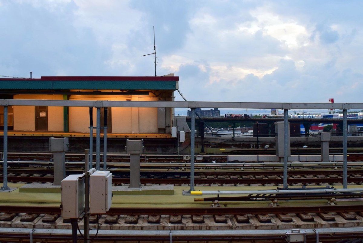 MOCKBA モスクワ の地下鉄のビックリ！＜サンデーマーケットへ行った日＞』モスクワ ロシア の旅行記・ブログ by 北風さん フォートラベル