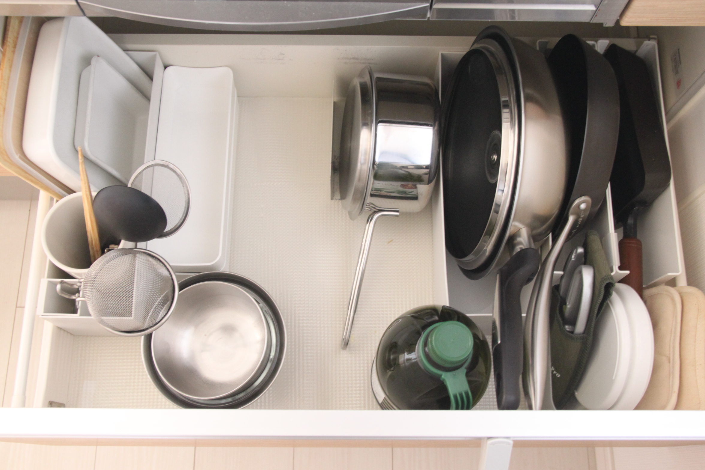 Panasonicキッチンラクシーナの収納サイズ 収納例