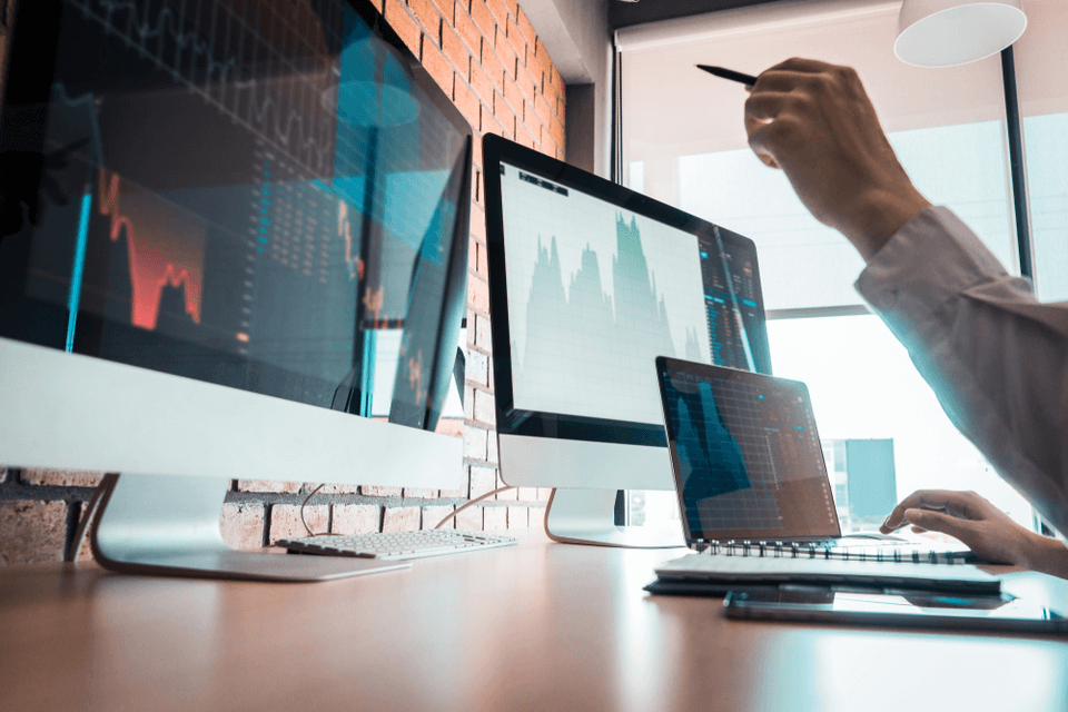 FXトレードルーム - YouTube