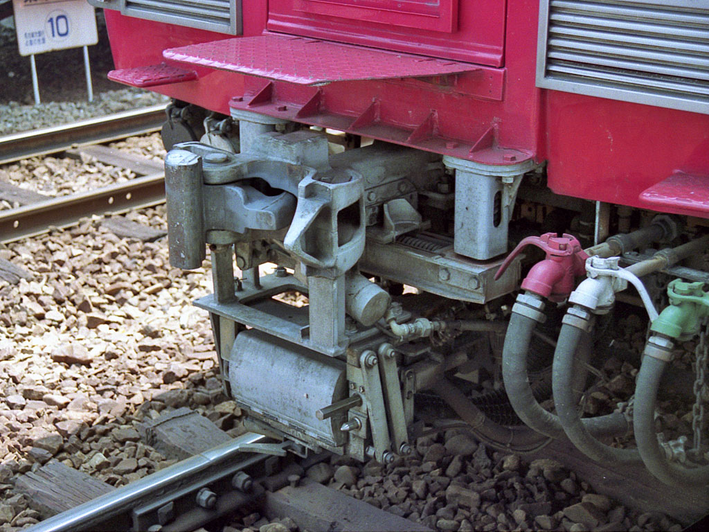 電車の連結装置って何！？その２