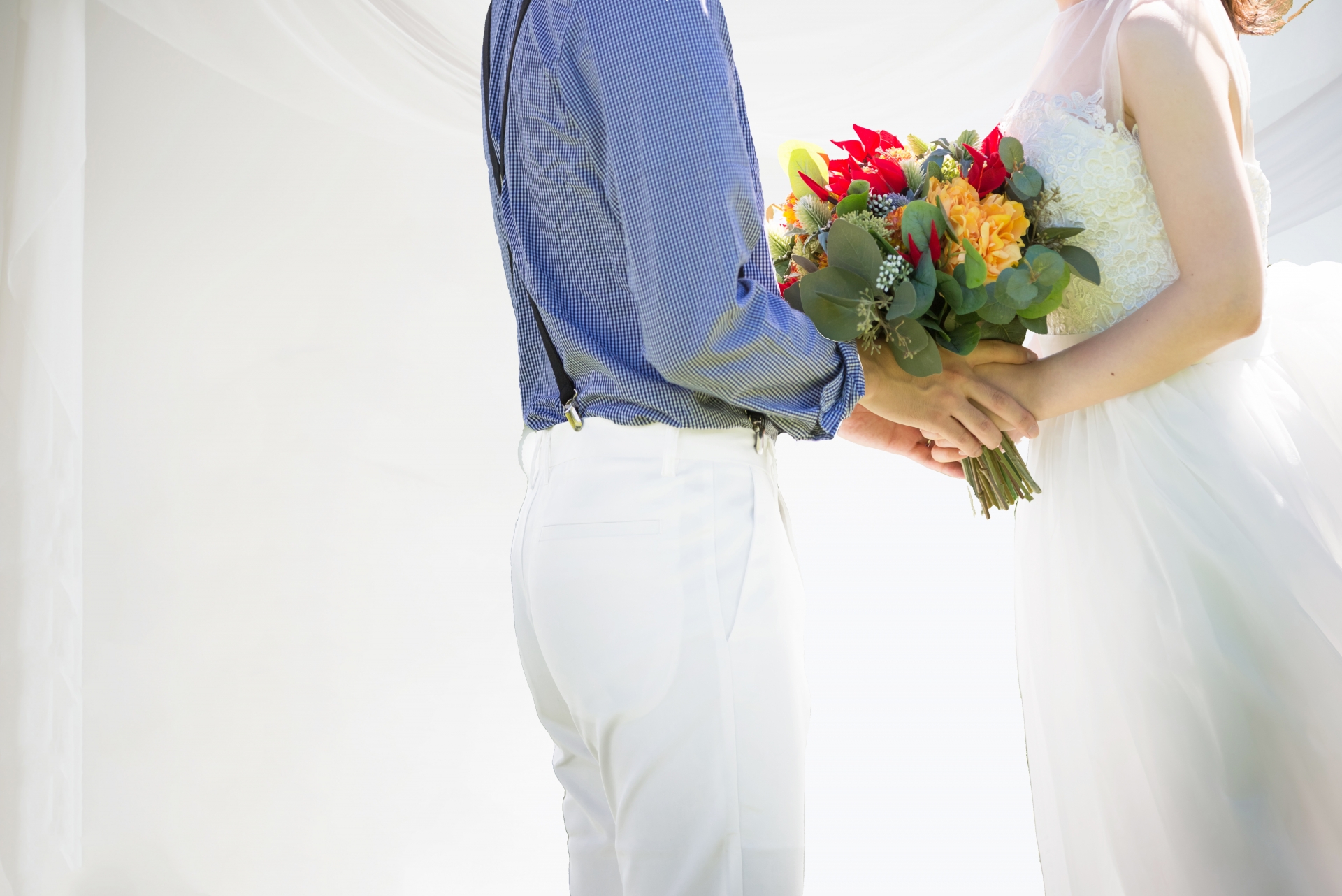 会社への結婚報告のタイミングや順序、報告の仕方を解説！ 必要な手続きリスト付きみんなのウェディングニュース