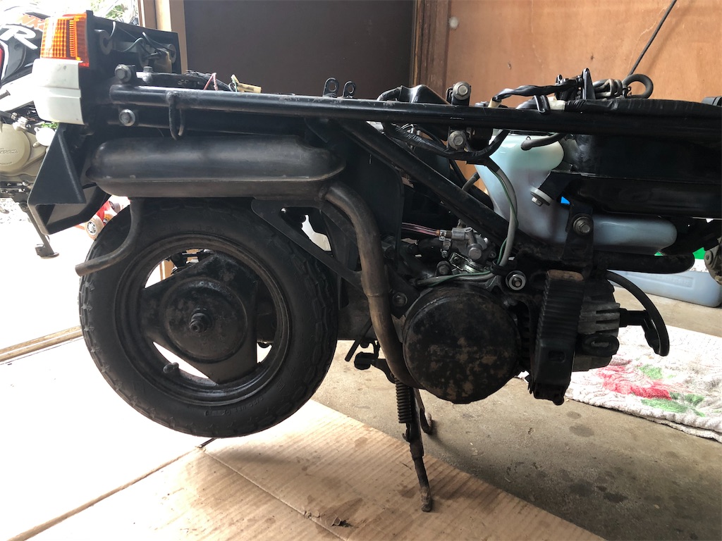 180713.H モトコンポ AB12-1004 ○ マフラー サイレンサー チャンバー ヒートガード ジャンク – 中古バイクパーツ通販・買取ジャンクヤード鳥取 JunkYard