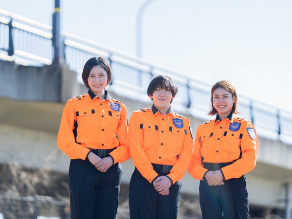 警備員の装備品とは？基本的な服装や業務別の装備品まで解説SPDノート警備・防犯会社のSPD