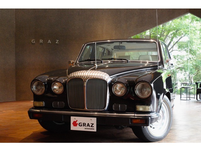 新たな優待として海外でのレストランリムジン送迎サービスを開始、育パパにも嬉しいバイリンガル・ベビーシッターマッチングサービス「ケアファインダー」との提携開始を発表！Black Card Ⅰ株式会社のプレスリリース