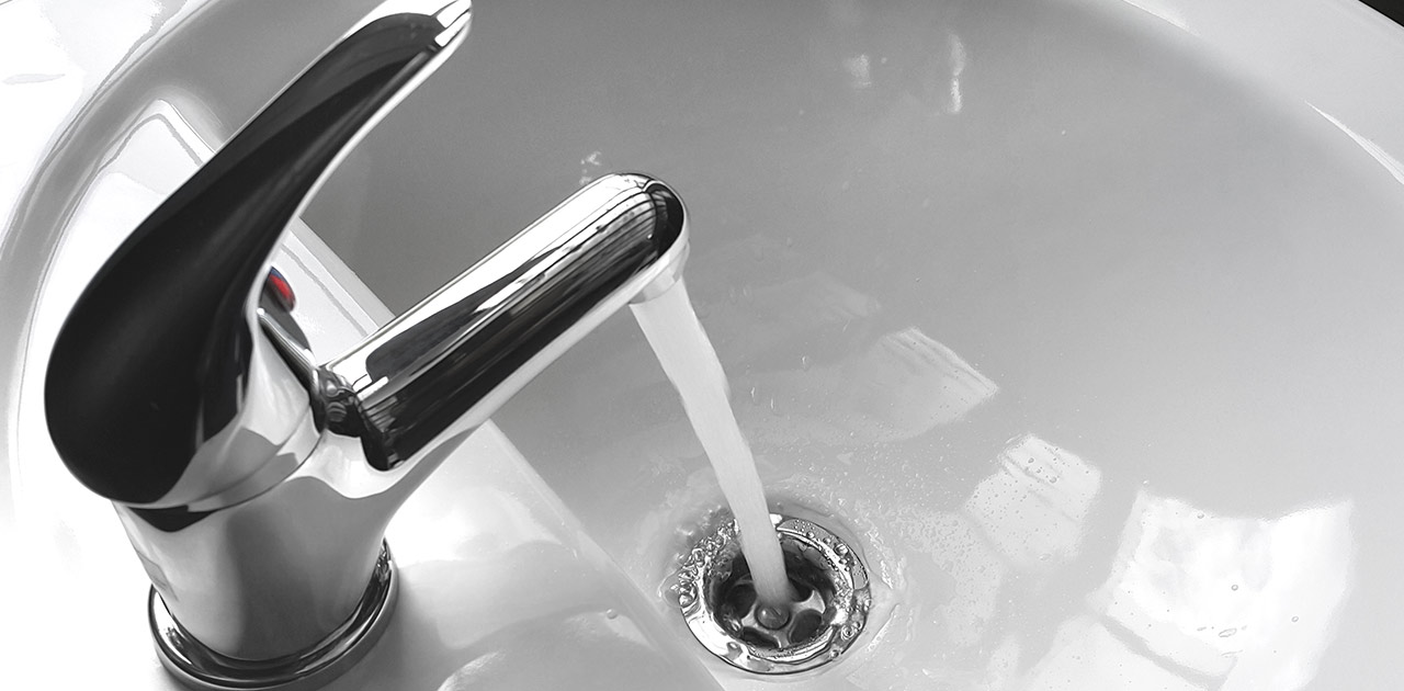 鎌倉市のトイレトラブル 修理・つまり・水漏れ はプロの水道業者イースマイルへ