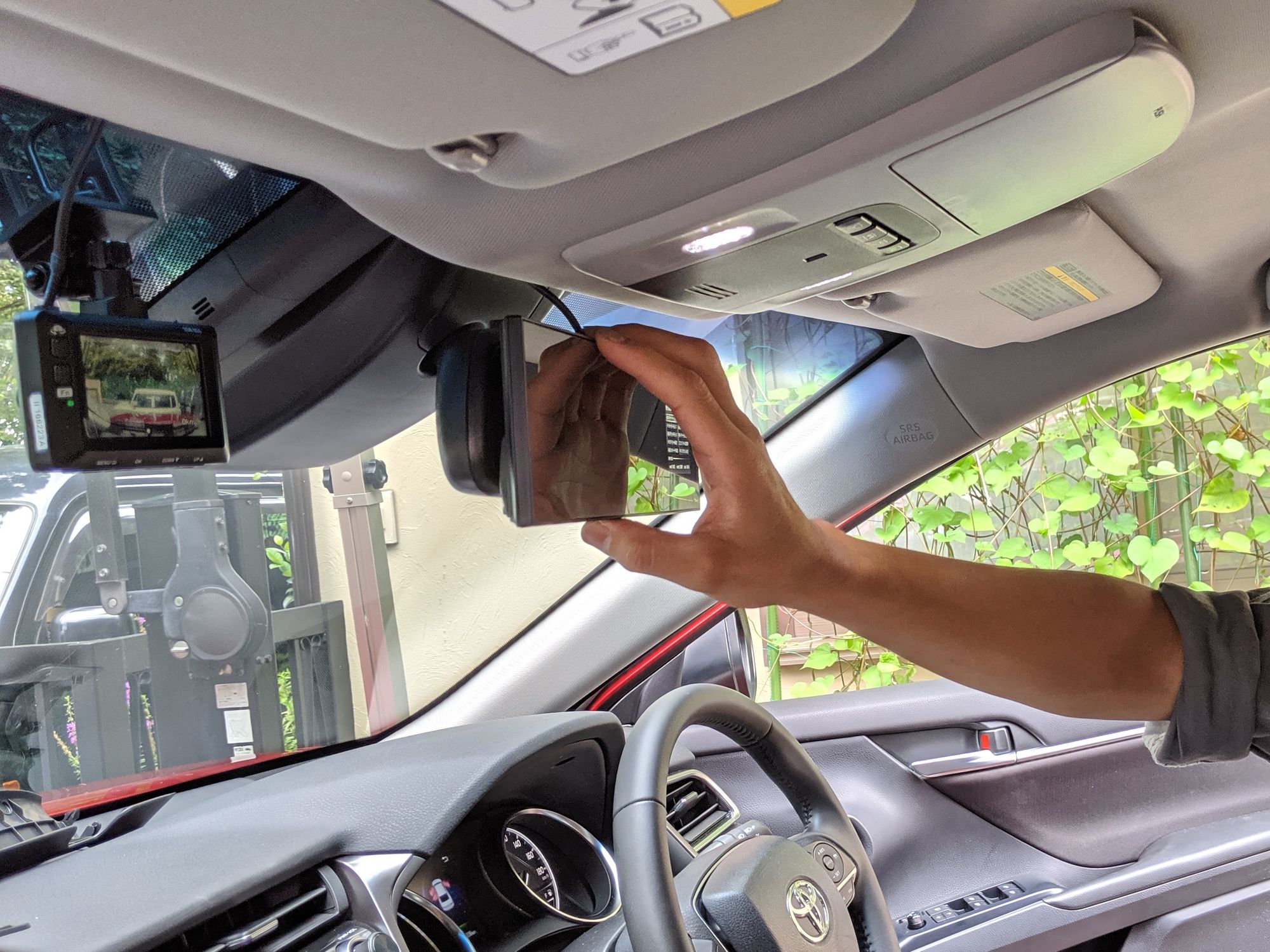 DIYドライブレコーダーカーナビ電波障害ドラレコ原因か？ナビTV映らない！諦めず格闘